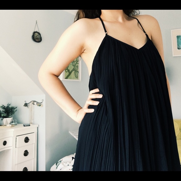Abercrombie & Fitch Dresses & Skirts - Abercrombie black dress